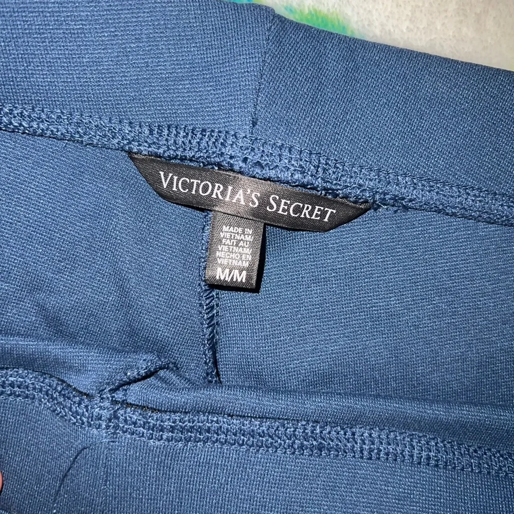 Victoria‎ Secret pants - Picture 3 of 3
